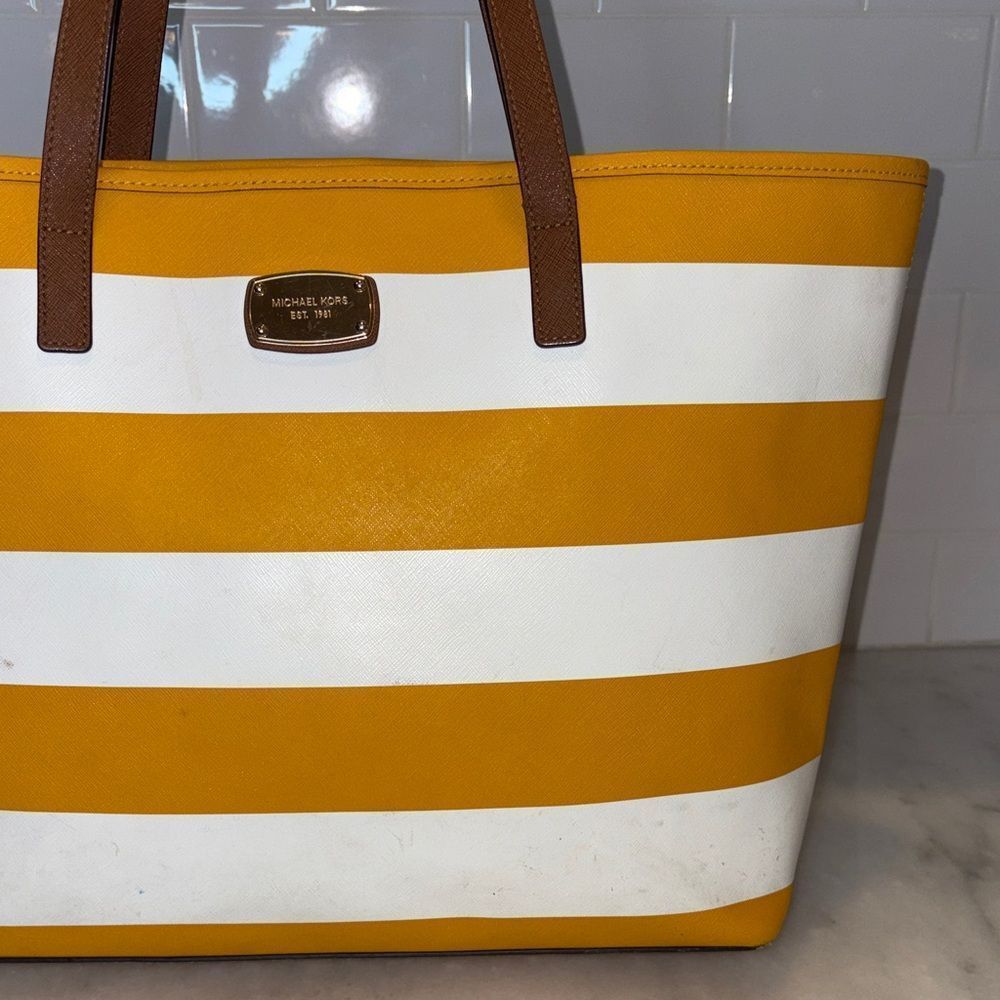 MICHAEL KORS Purse Bag Tote Large Jet Set Travel Stripe Saffiano Leather - Picture 3 of 16